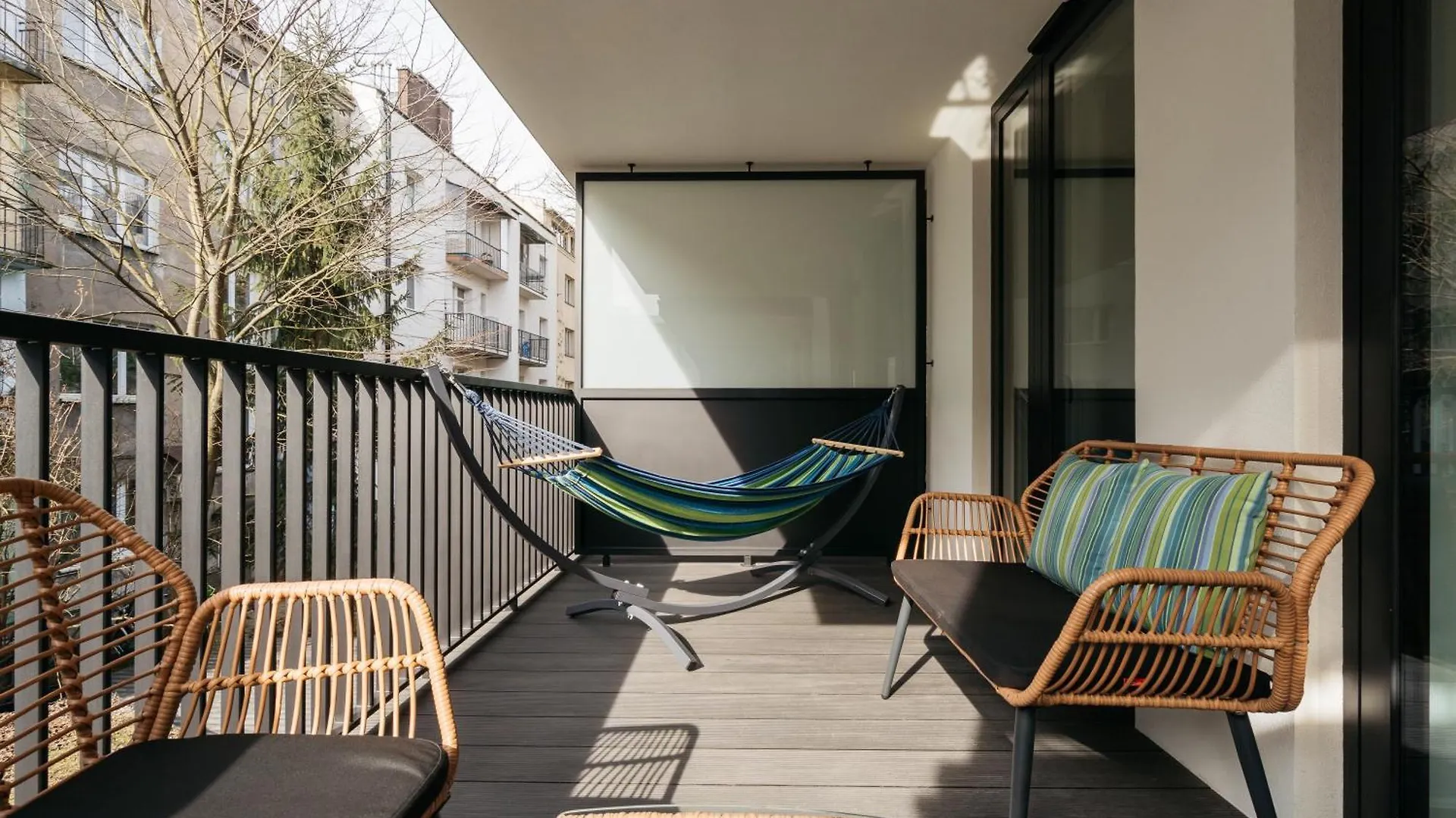 Native Apartments Kosciuszki 39I29 Krakow