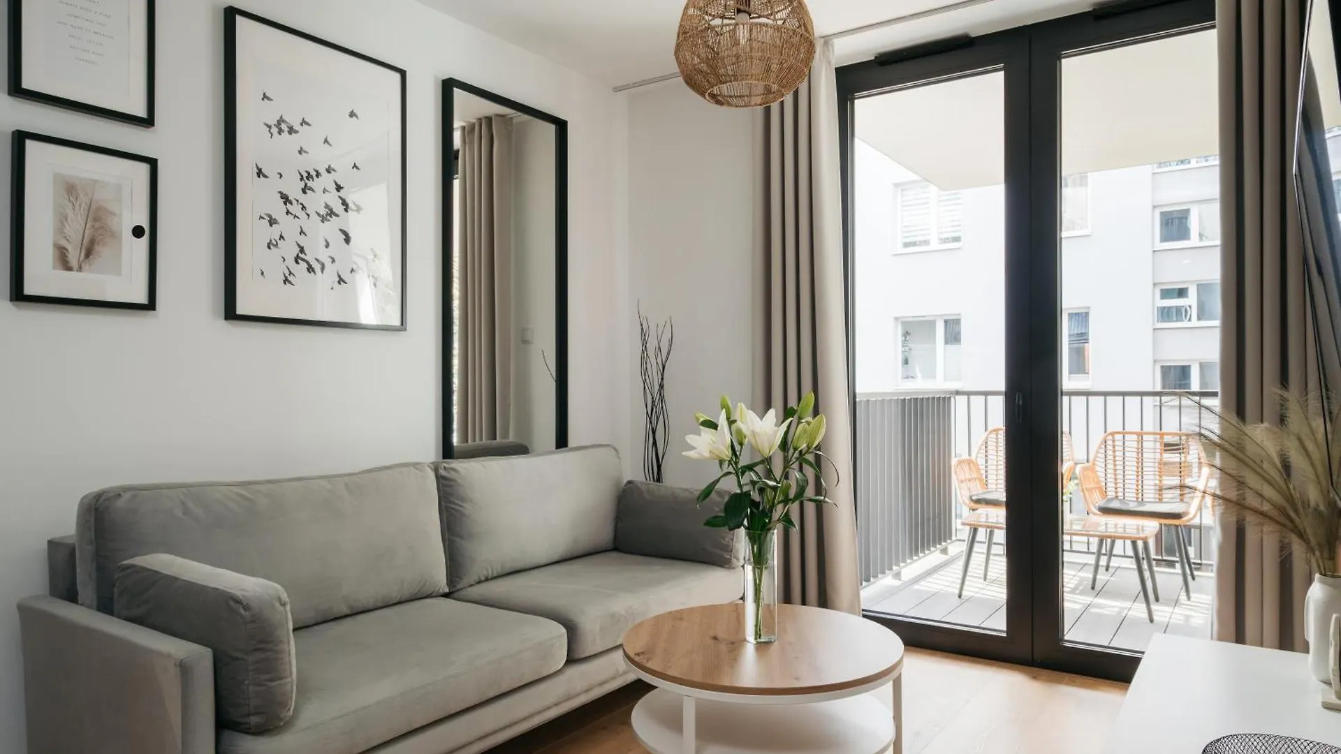 Native Apartments Kosciuszki 39I29 Krakow