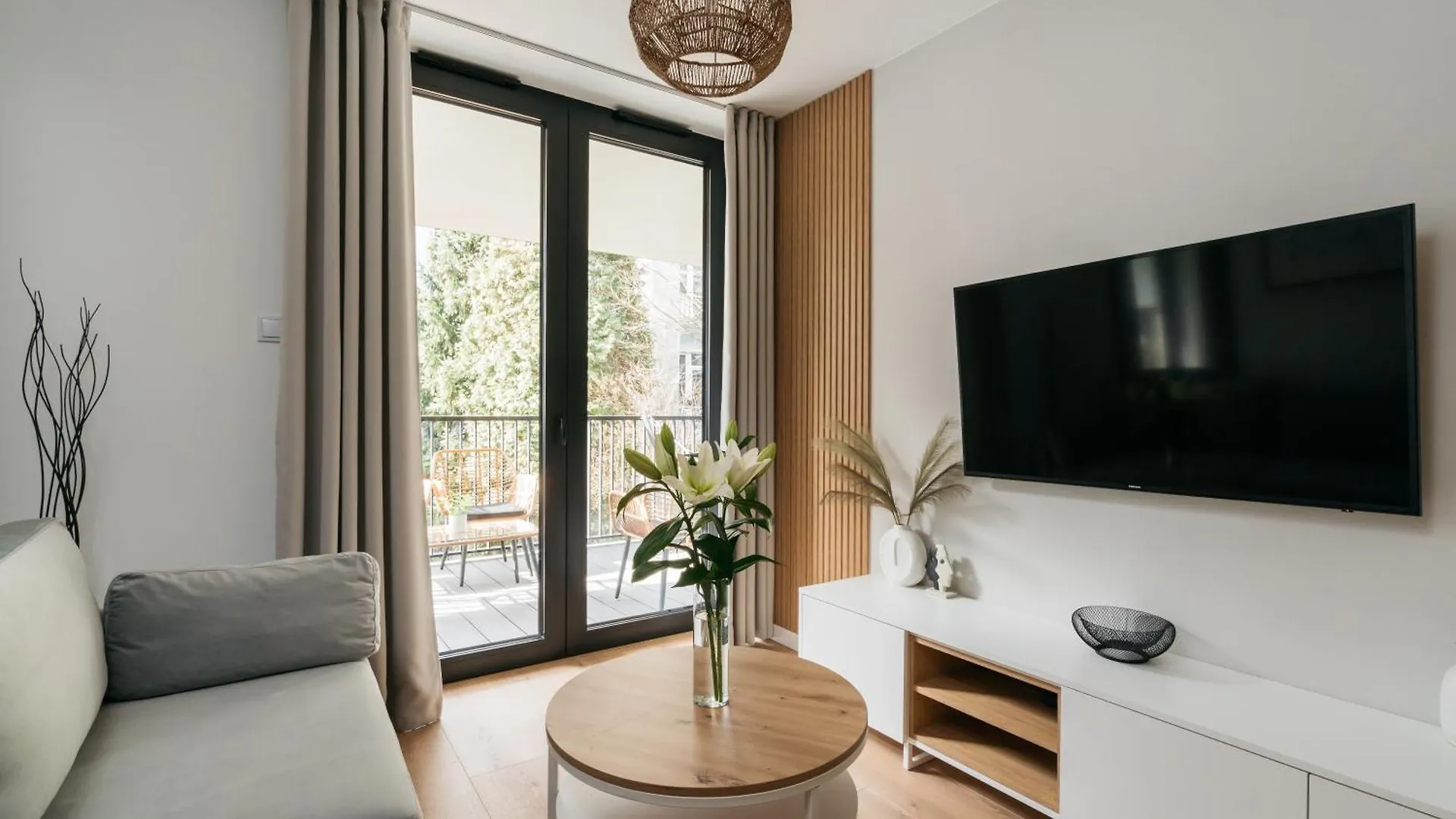 Native Apartments Kosciuszki 39I29 Kraków 0*,  Polska